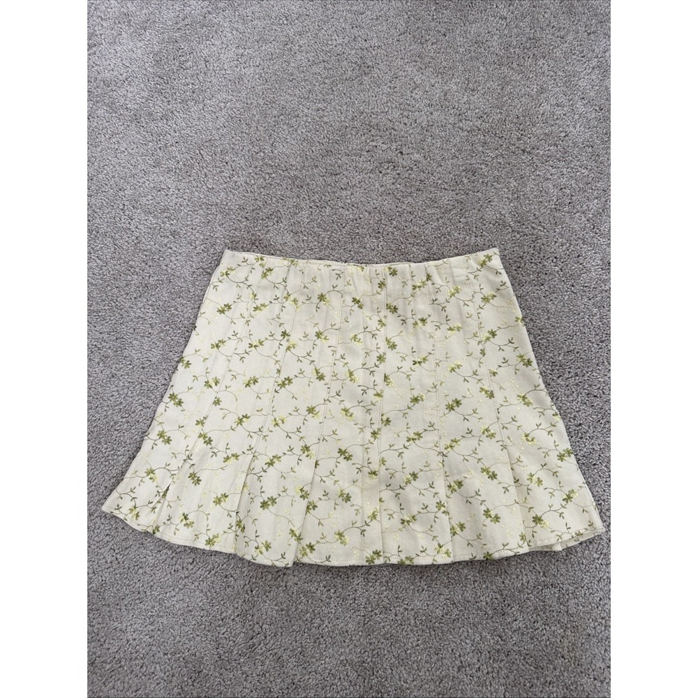 NWT En Saison Embroidered Pleaded Skirt Size M Romantic Balletcore Fairy Dainty
